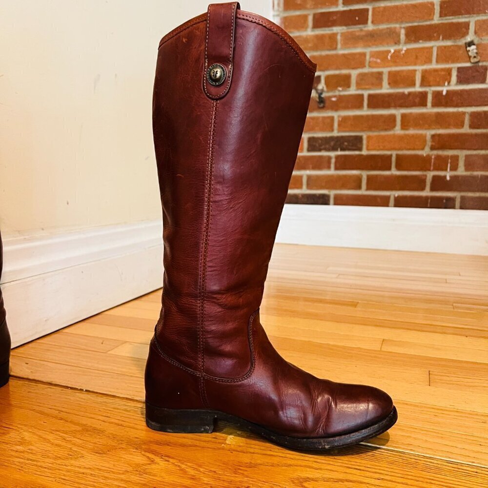 Frye Melissa Button Western Equestrian Mahogany Cognac Redwood 16" Tall - Picture 11 of 16